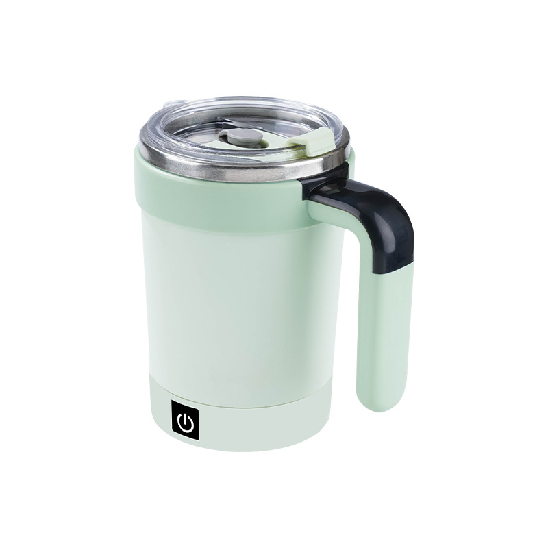 Portable coffee cup with auto mixing